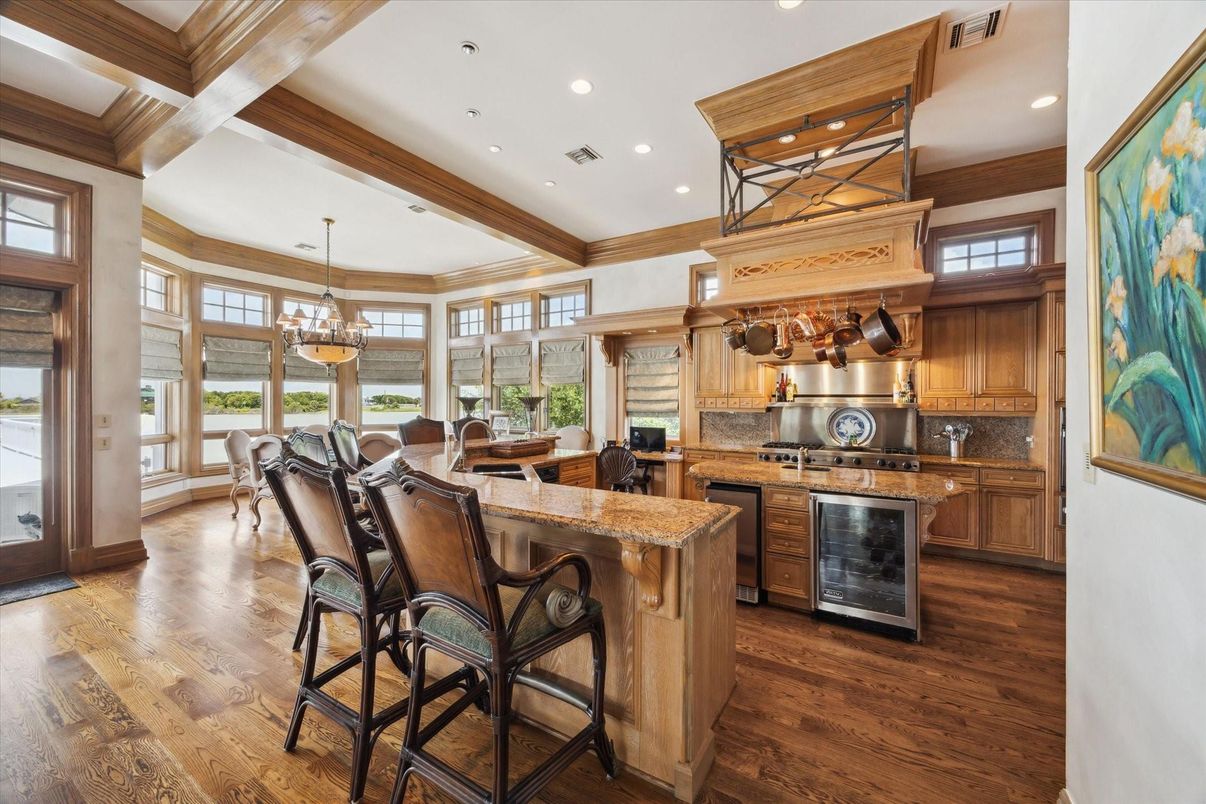 Chandelier, Dining room, Interior, Kitchen, Pendant Lights, Recessed Lighting, Wooden Beams, Wood Texture Flooring
