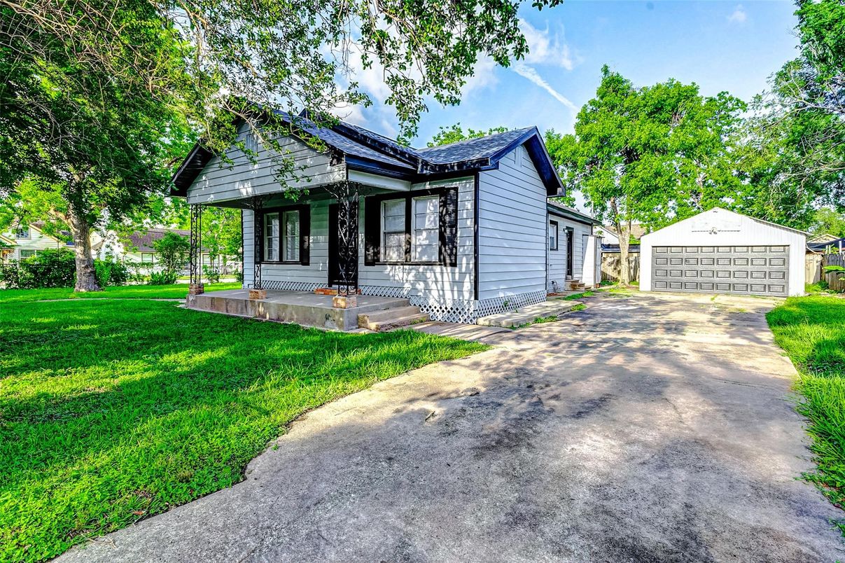 Backyard, Detached Garage, Exterior, Facade, None