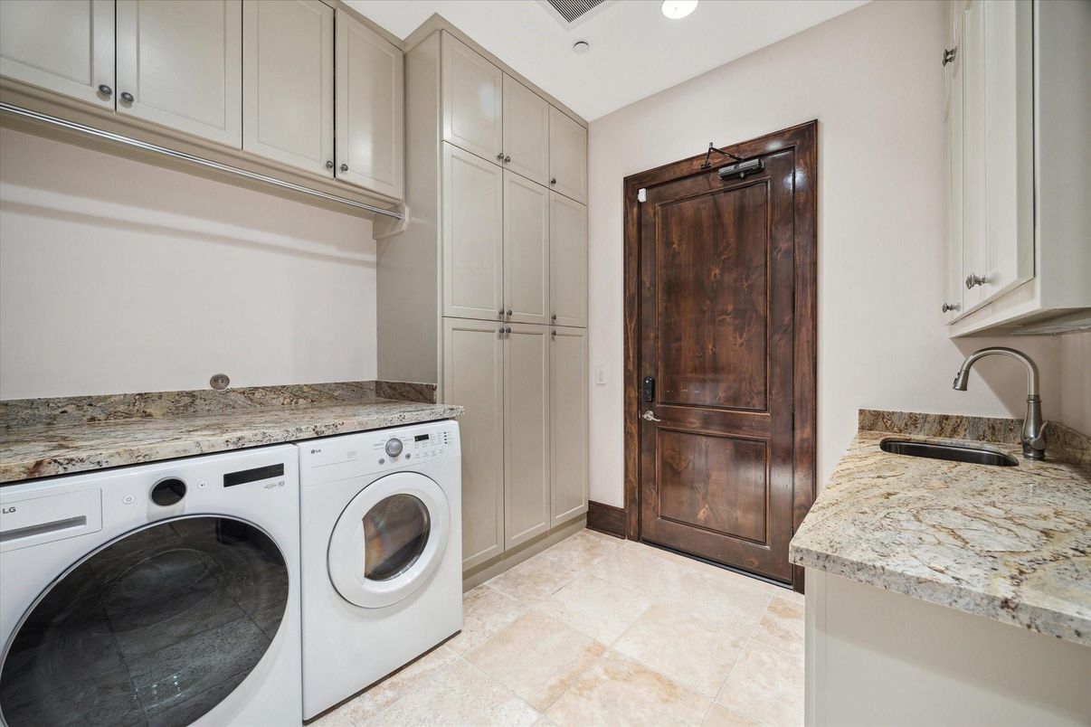 Interior, Recessed Lighting, Washer