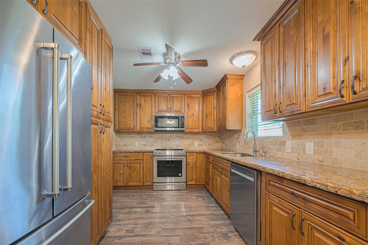 Interior, Kitchen, Stainless Steel Appliances, Wood Texture Flooring