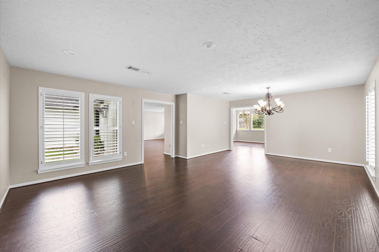 Chandelier, Empty room, Interior, Wood Texture Flooring