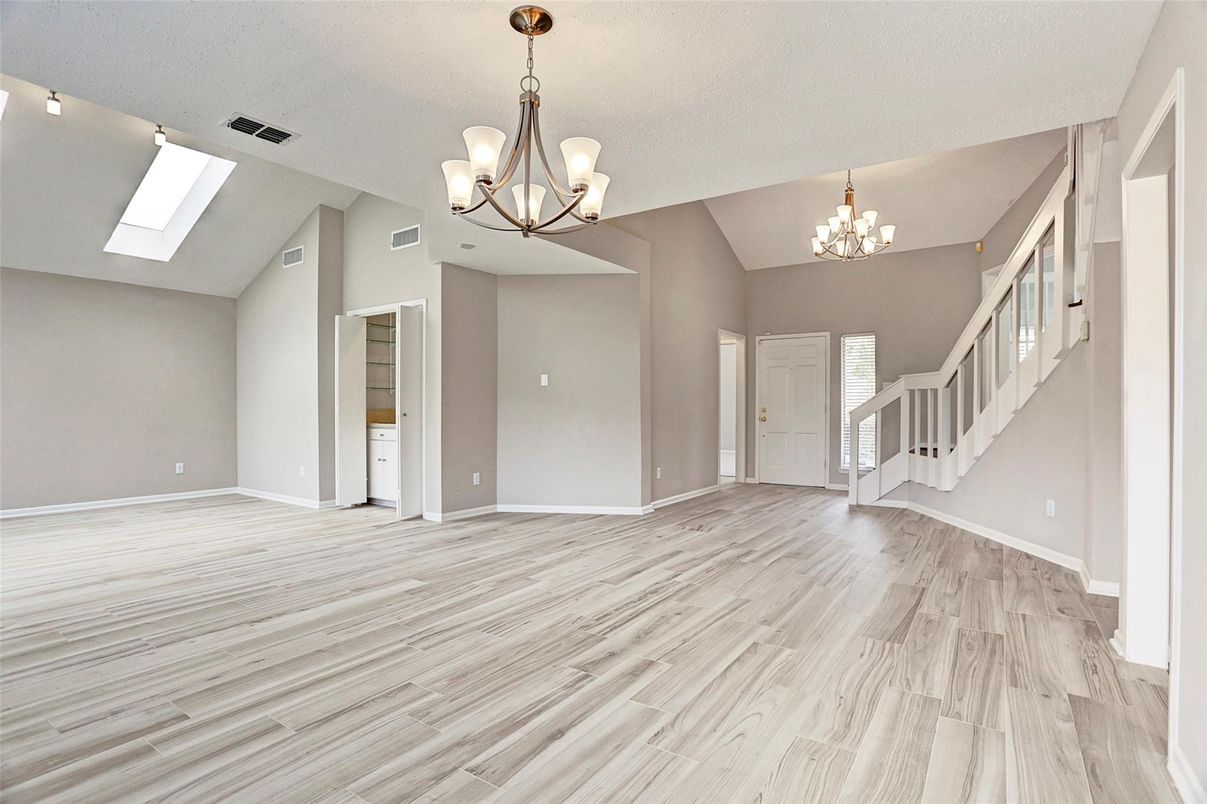 Chandelier, Empty room, Interior, Wood Texture Flooring