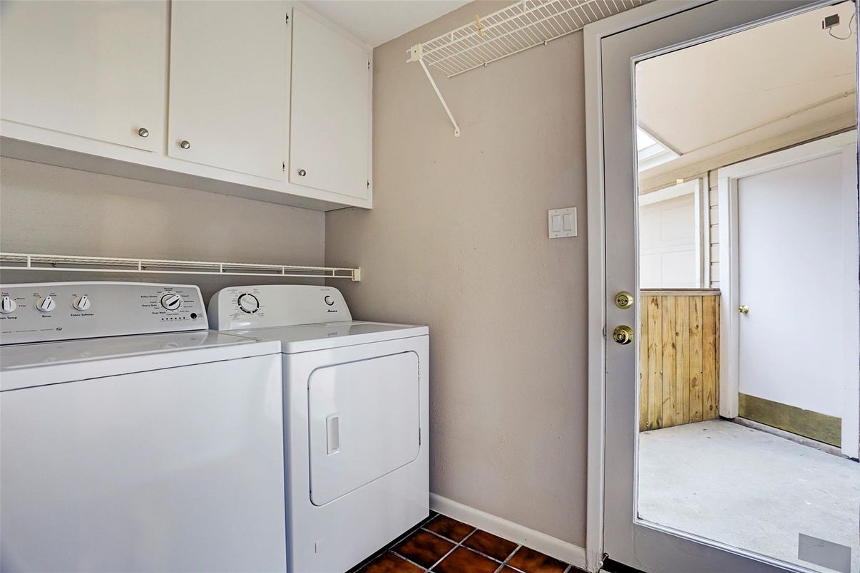 Interior, Utility Closets, Washer