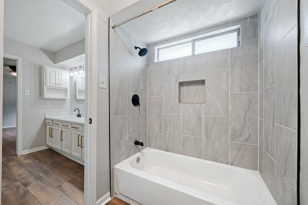Bathroom, Interior, Wood Texture Flooring