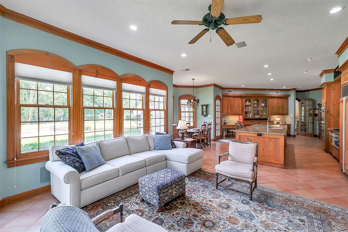 Dining room, Interior, Kitchen, Living room, Pendant Lights, Recessed Lighting