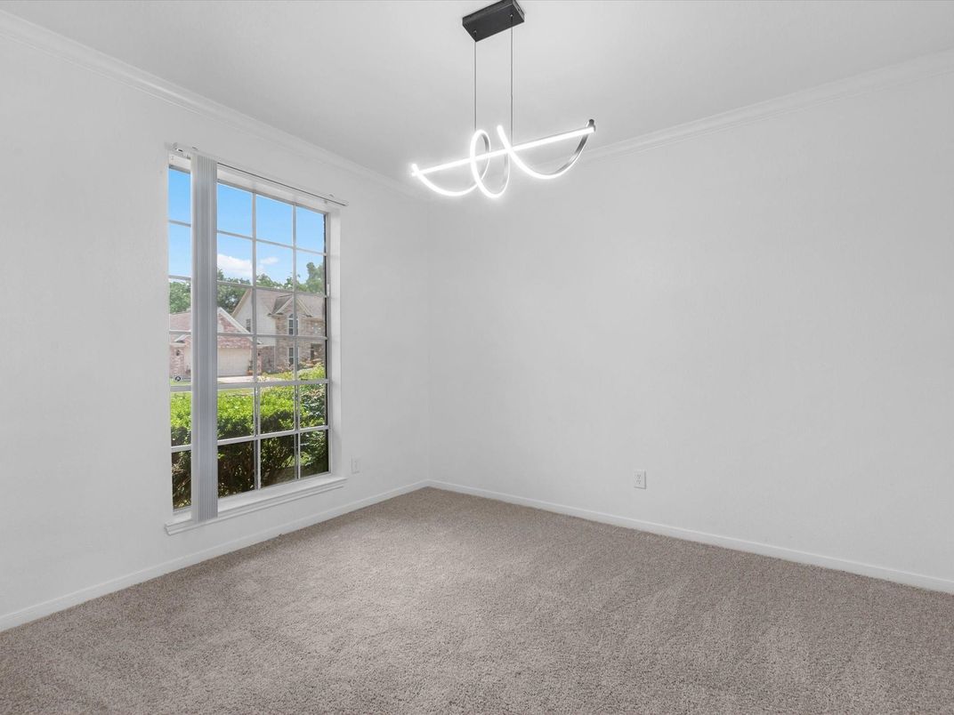 Empty room, Interior, Pendant Lights