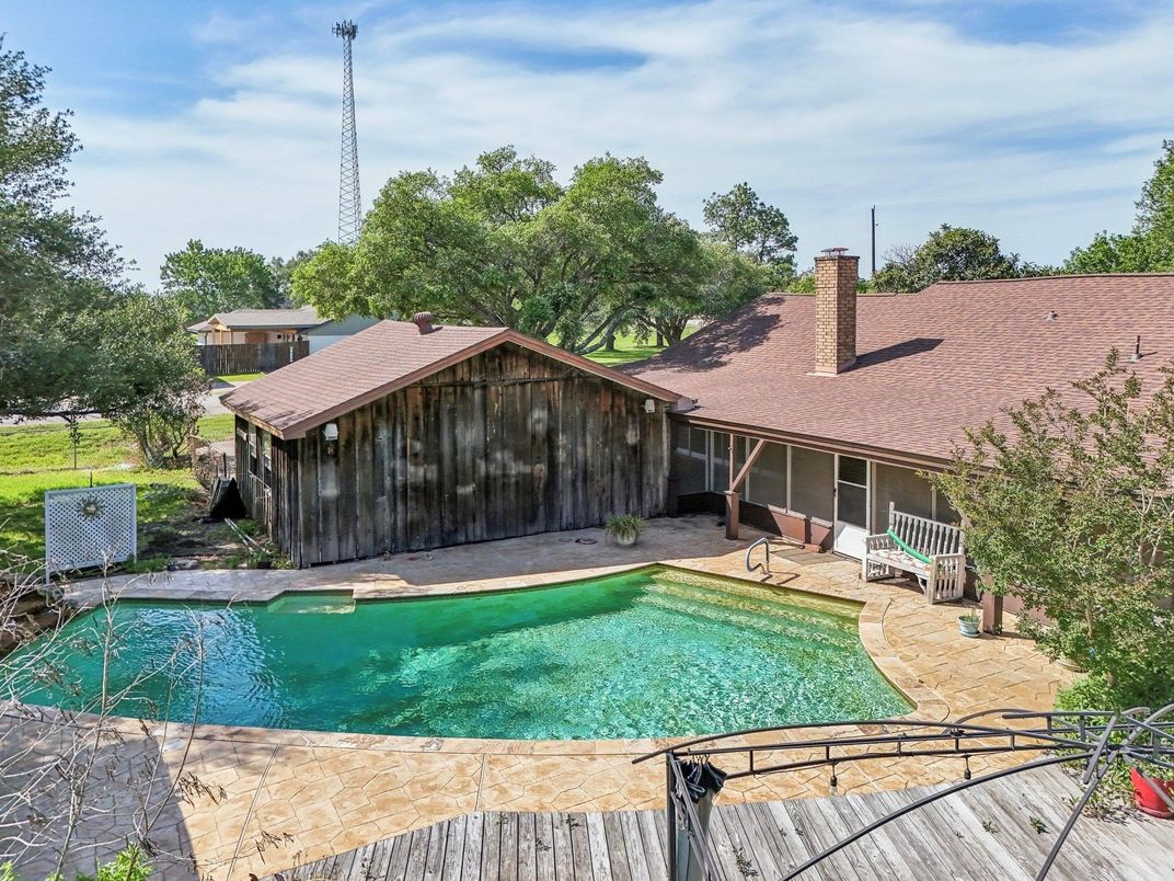 Backyard, Exterior, Pool