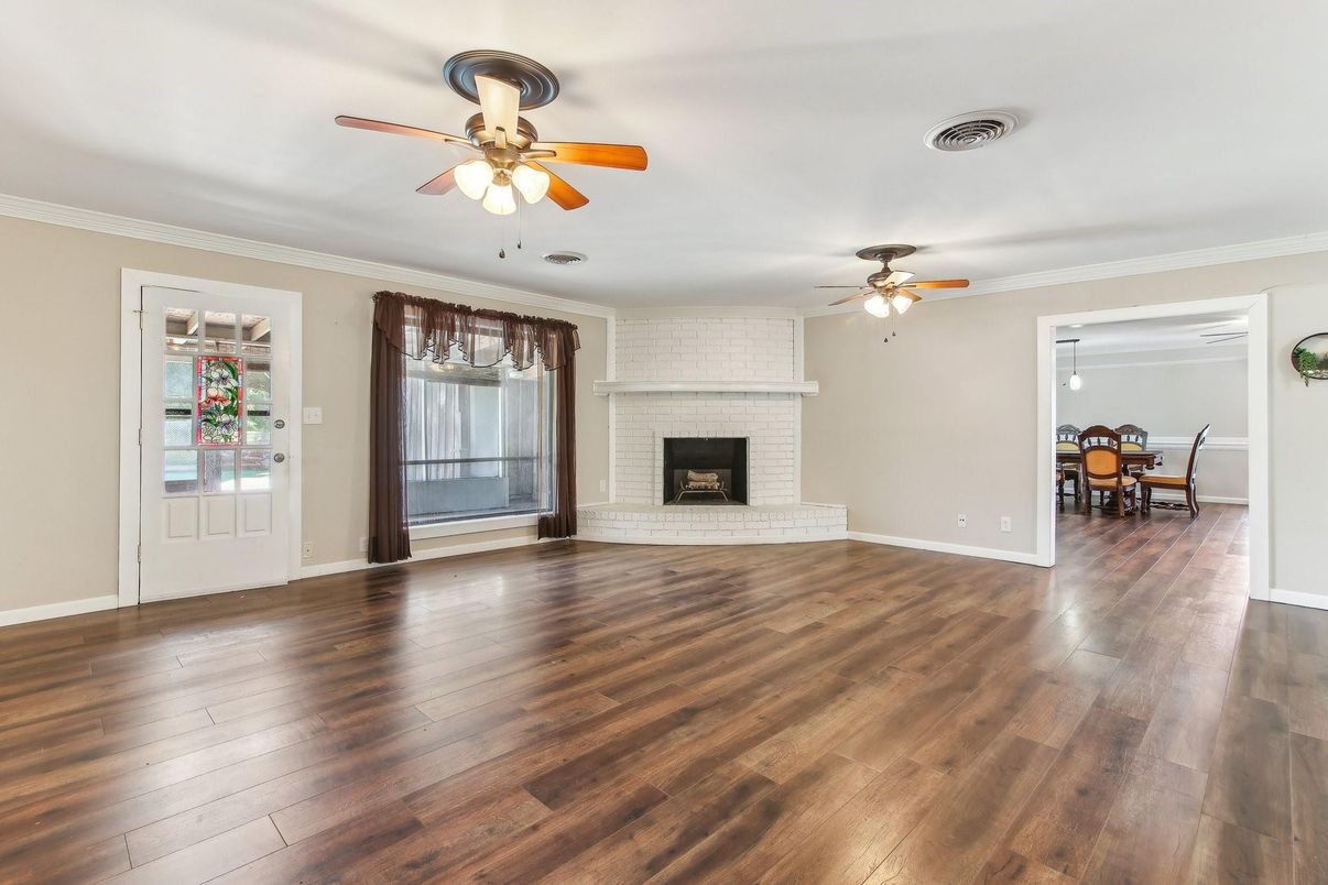 Dining room, Fireplace, Interior, Wood Texture Flooring