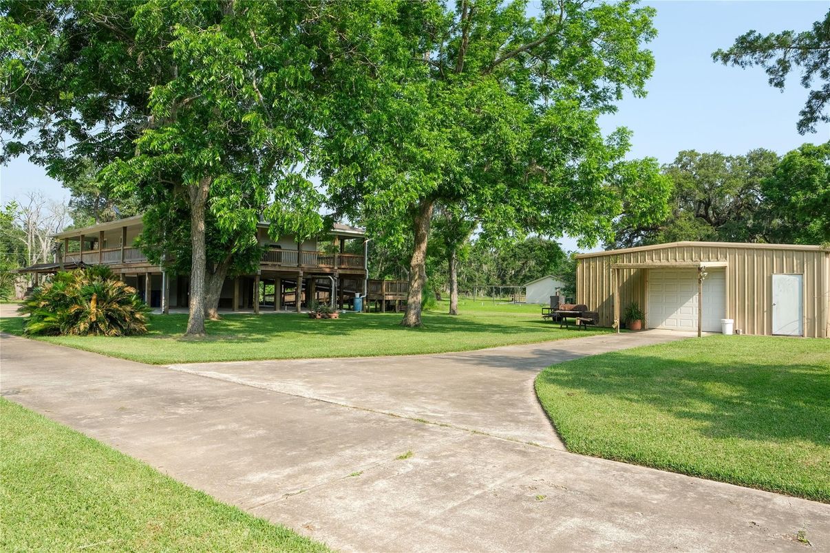 Backyard, Exterior, Playground