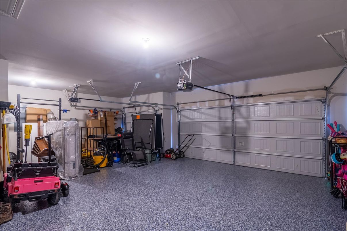 Fitness Equipment, Garage, Interior