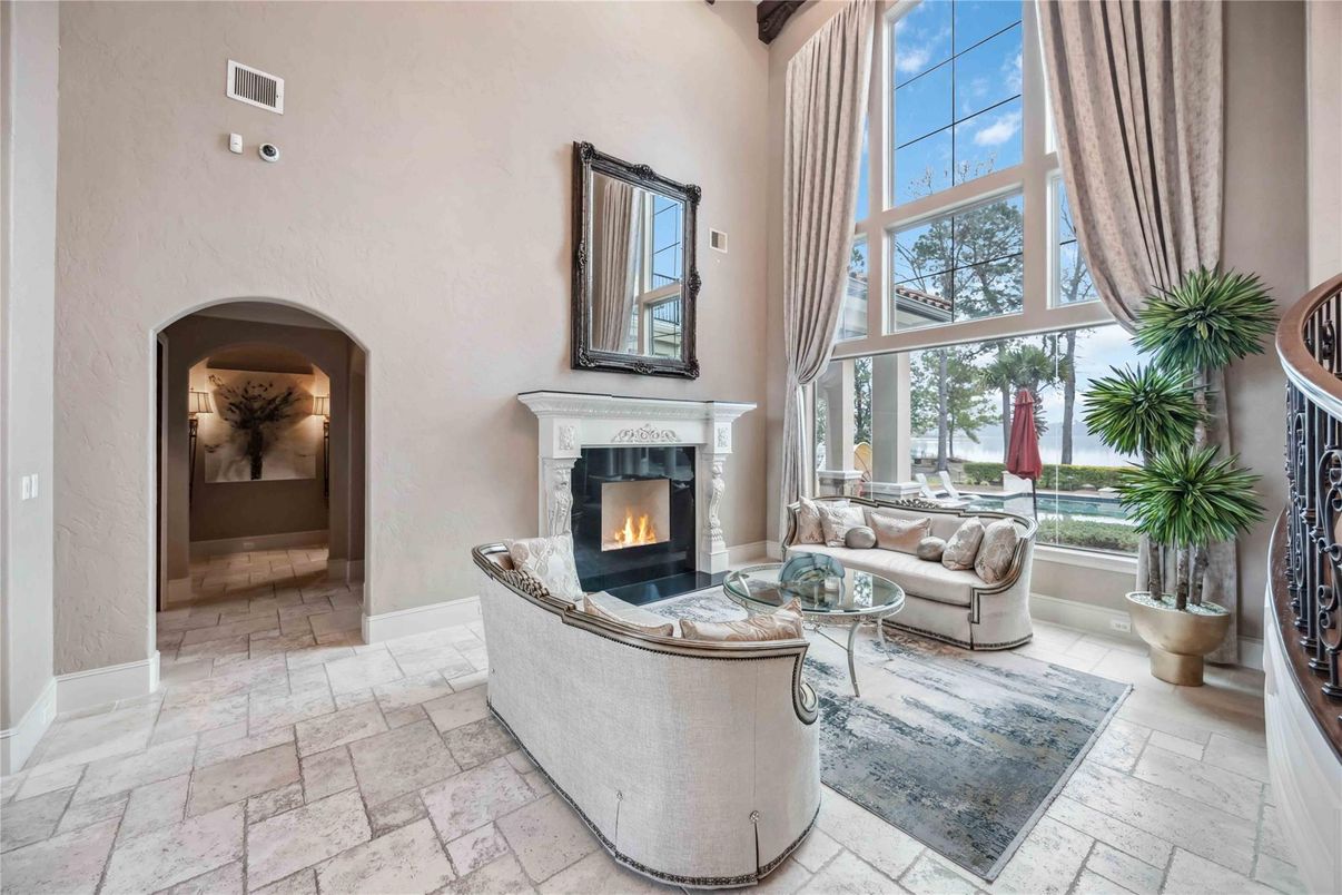 Fireplace, Interior, Living room