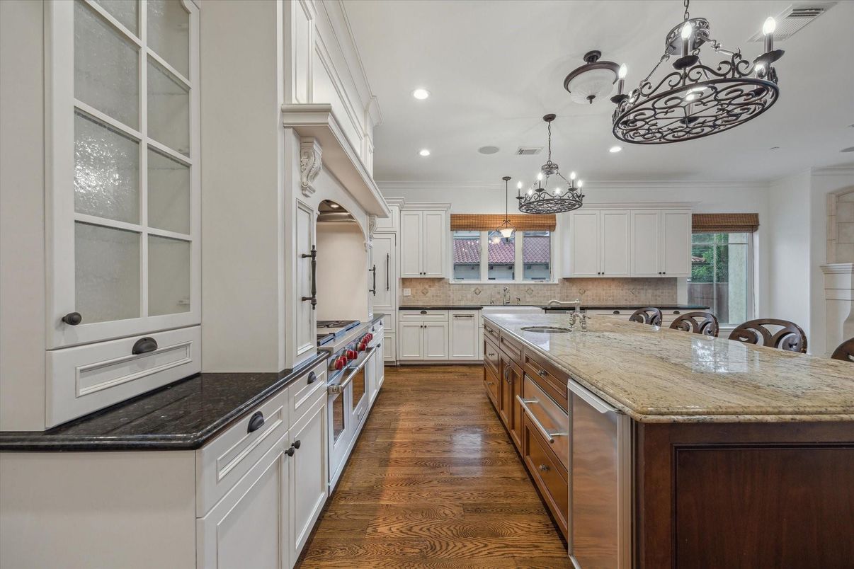 Chandelier, Interior, Kitchen, Pendant Lights, Recessed Lighting, Wood Texture Flooring