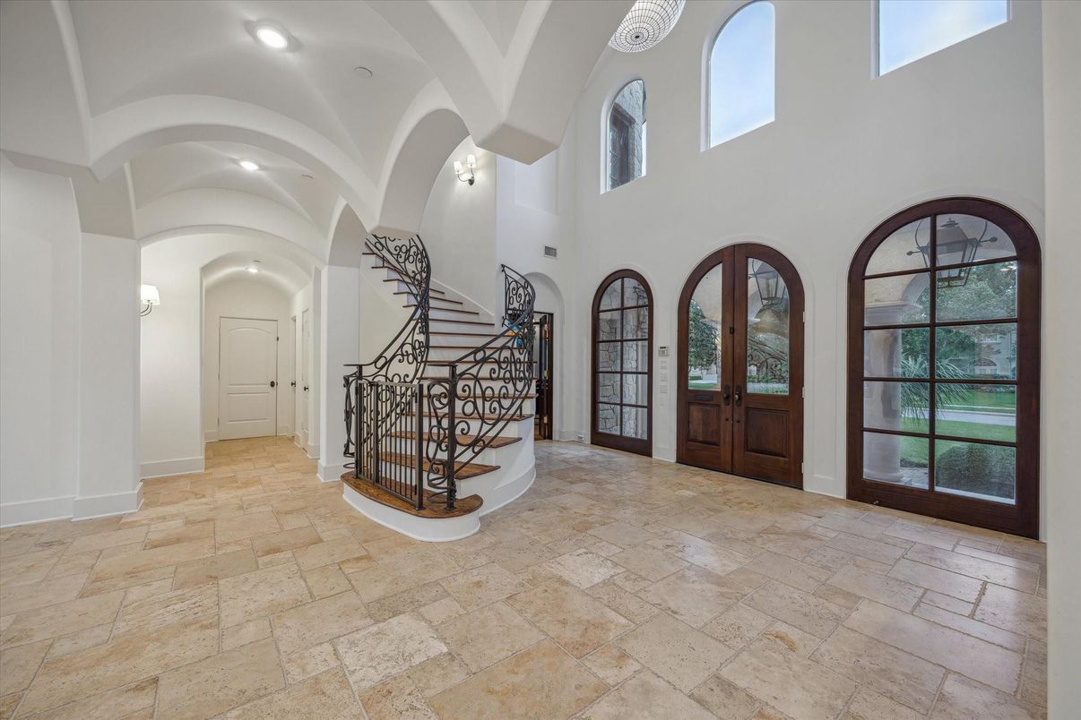 Interior, Recessed Lighting