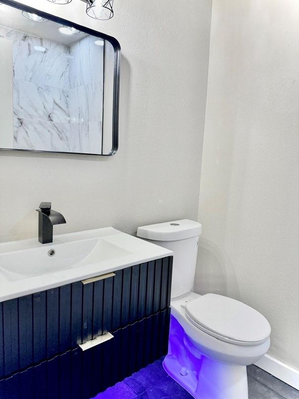 Bathroom, Interior, Marble Walls