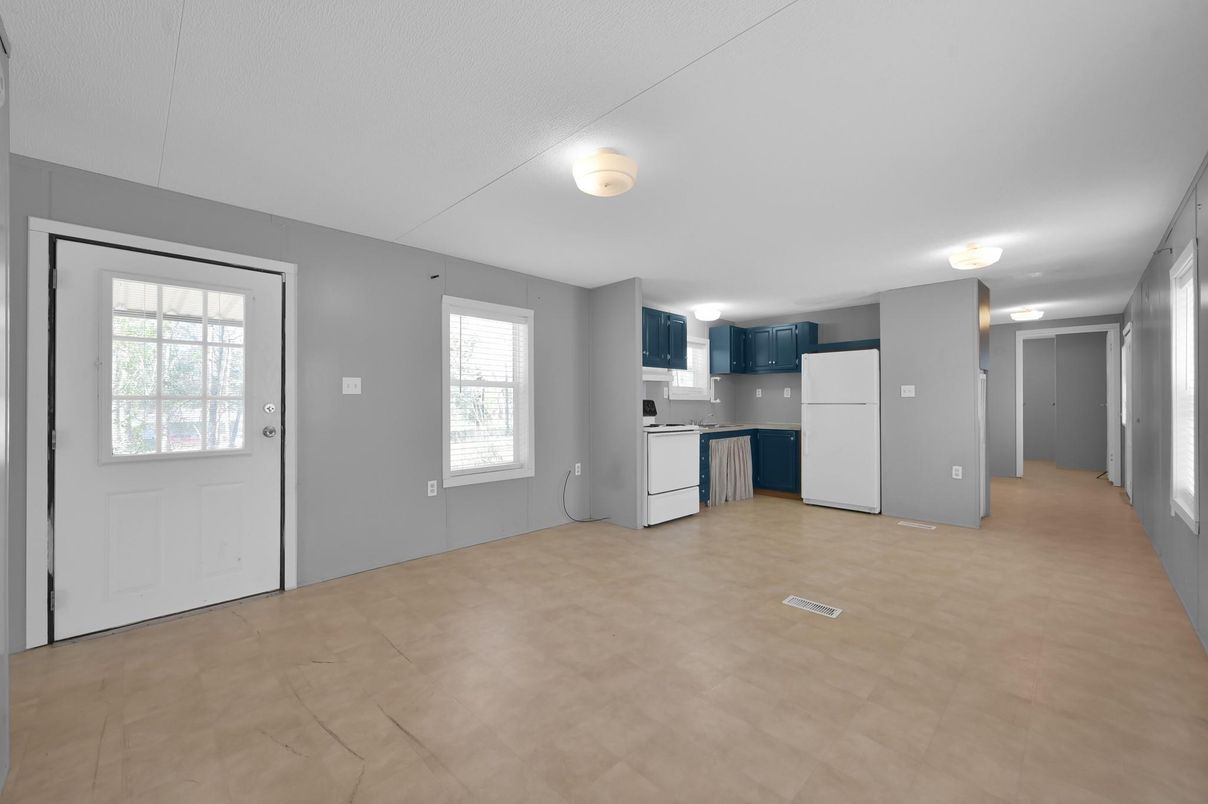 Empty room, Interior, Kitchen