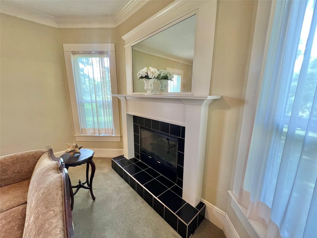 Fireplace, Interior