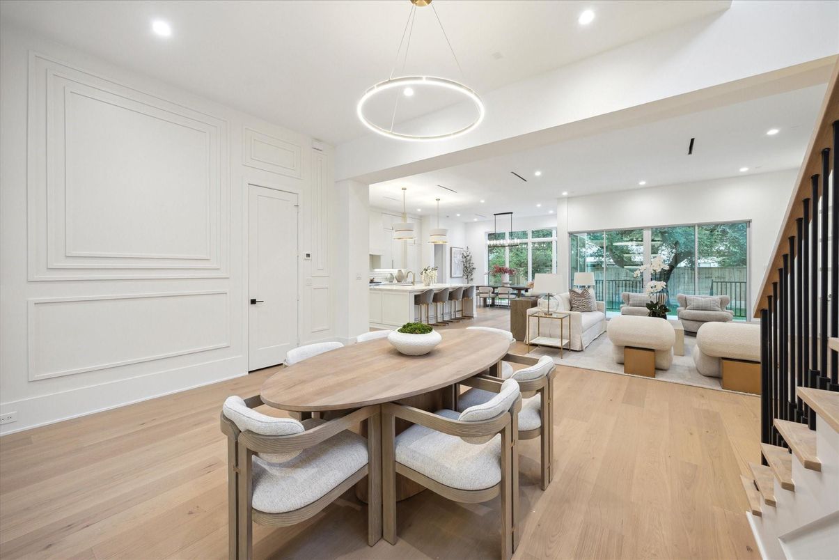 Dining room, Interior, Living room, Pendant Lights, Recessed Lighting, Wood Texture Flooring