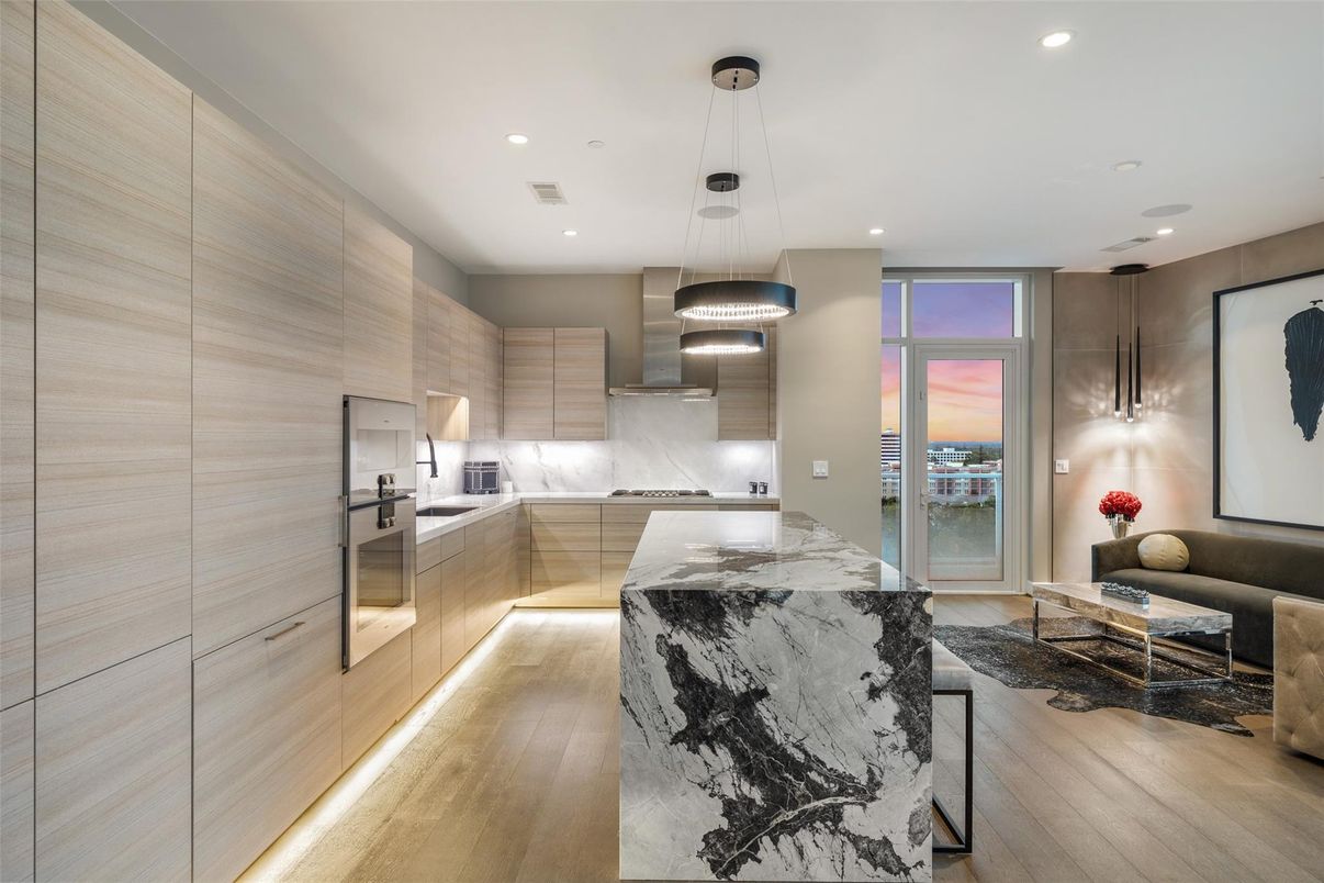 Interior, Kitchen, Living room, Pendant Lights, Recessed Lighting, Stainless Steel Appliances, Wood Texture Flooring