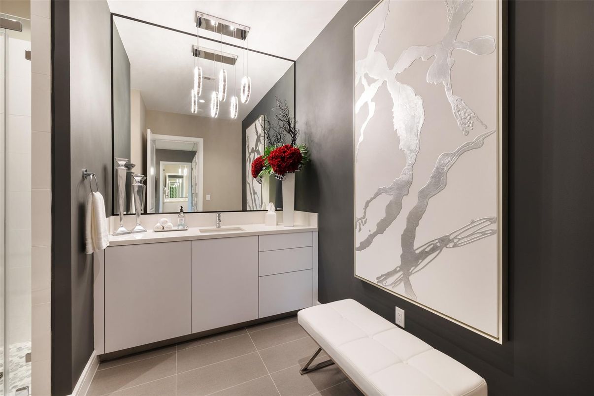 Bathroom, Interior, Pendant Lights