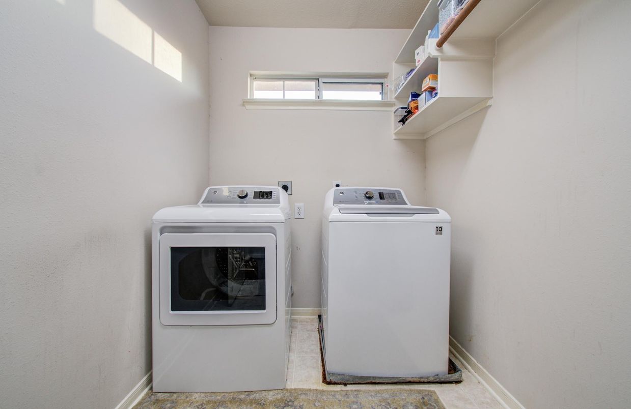 Interior, Washer