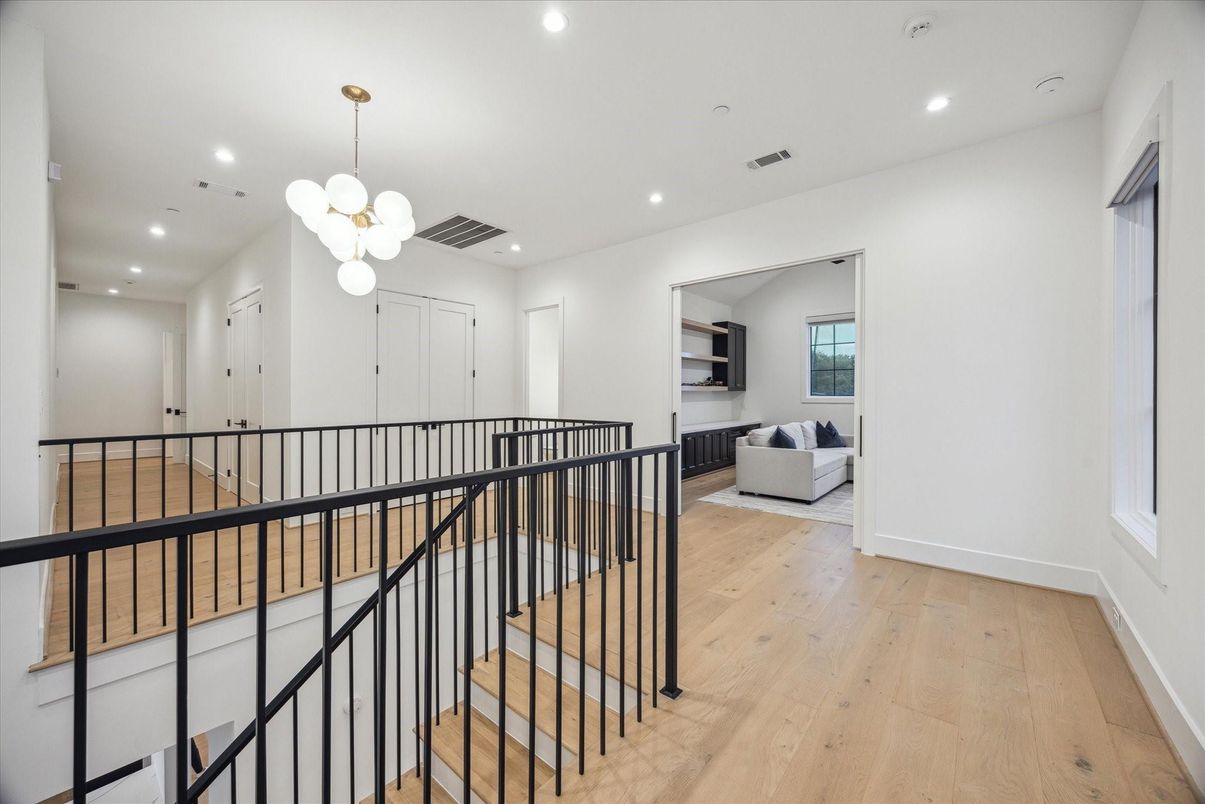 Chandelier, Interior, Recessed Lighting, Wood Texture Flooring