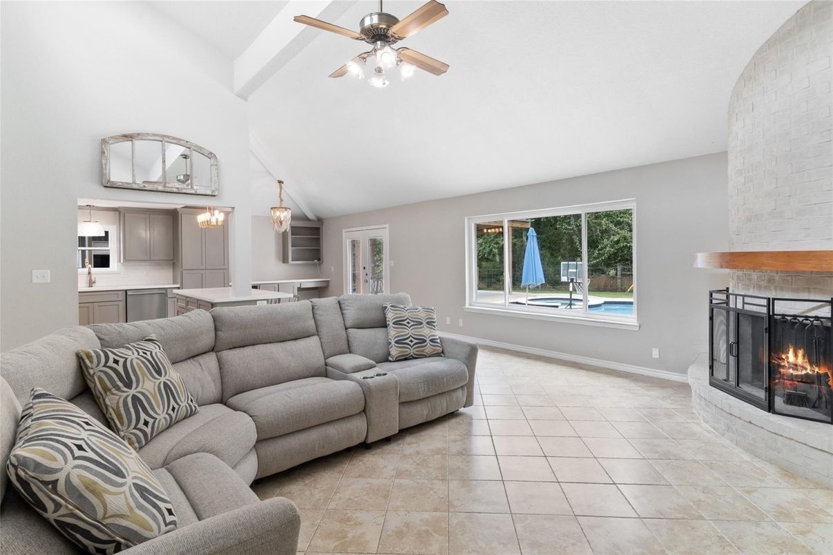 Dining room, Fireplace, Interior, Kitchen, Living room, Pendant Lights