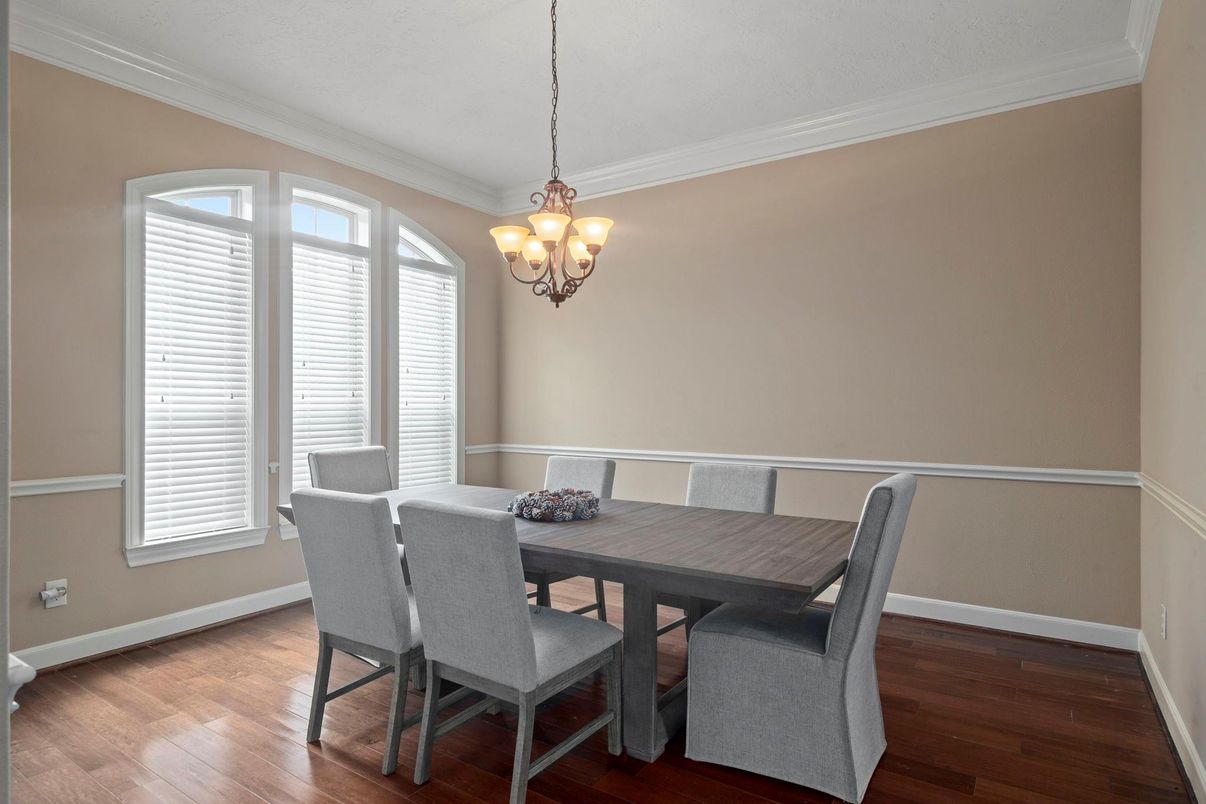 Chandelier, Dining room, Interior, Wood Texture Flooring