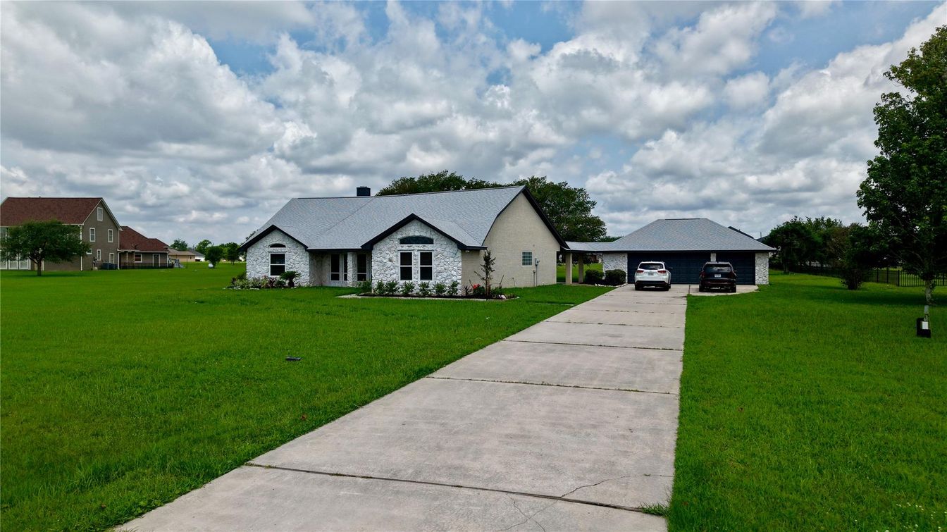 Attached, Backyard, Exterior, Facade, Ranch