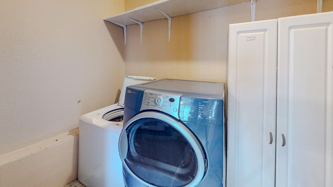 Interior, Washer