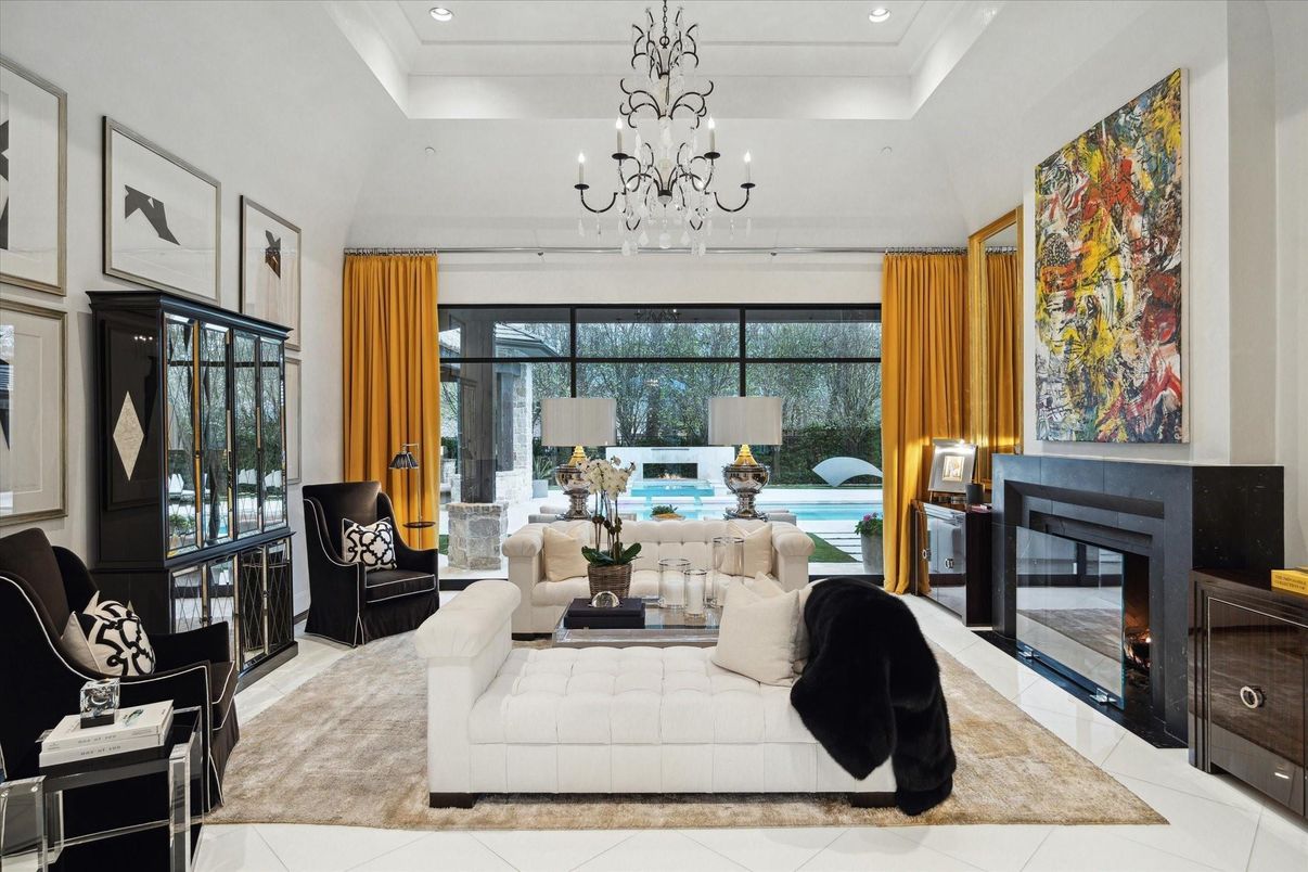 Chandelier, Fireplace, Interior, Living room, Recessed Lighting