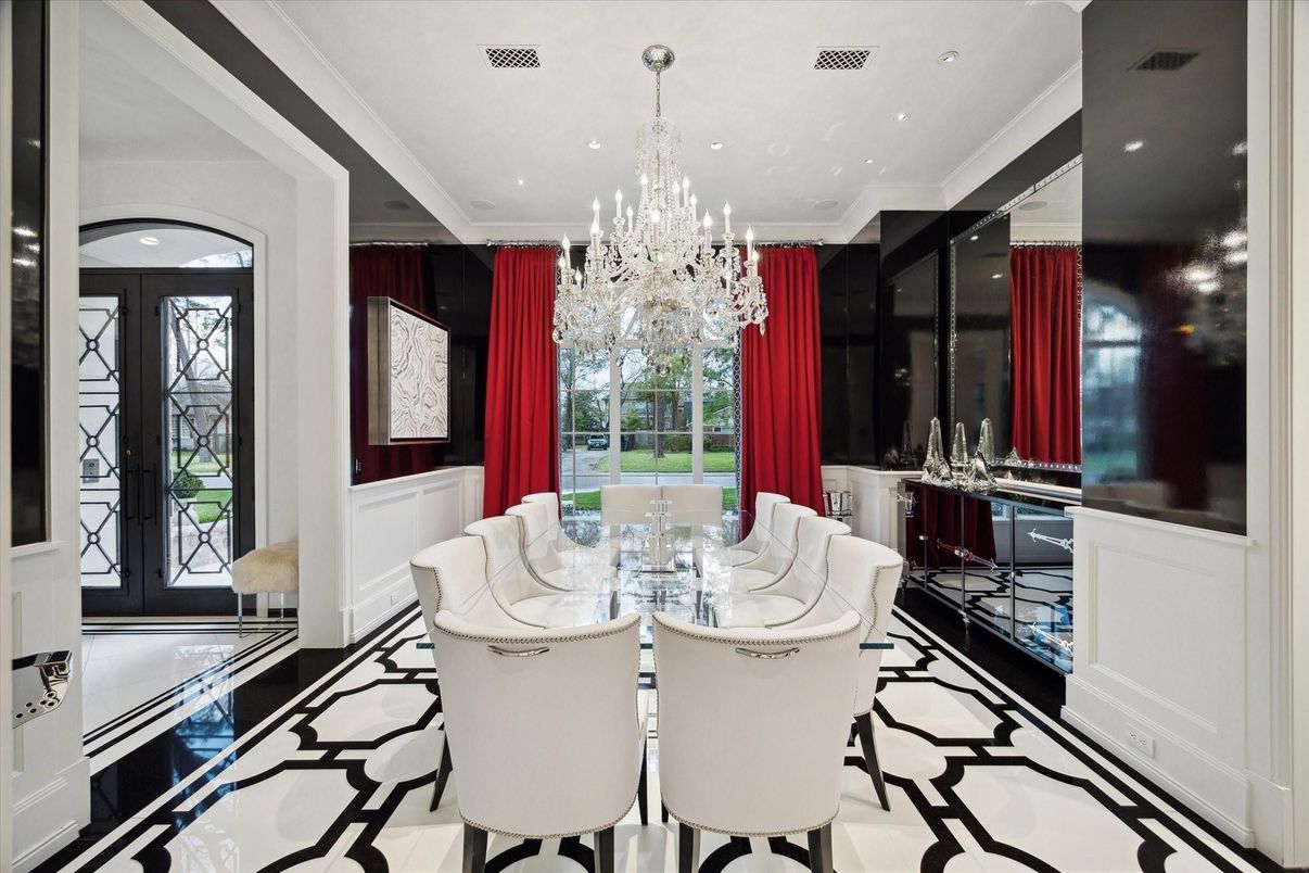Chandelier, Dining room, Interior, Recessed Lighting