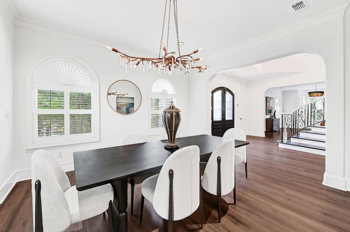 Chandelier, Dining room, Interior, Pendant Lights, Wood Texture Flooring