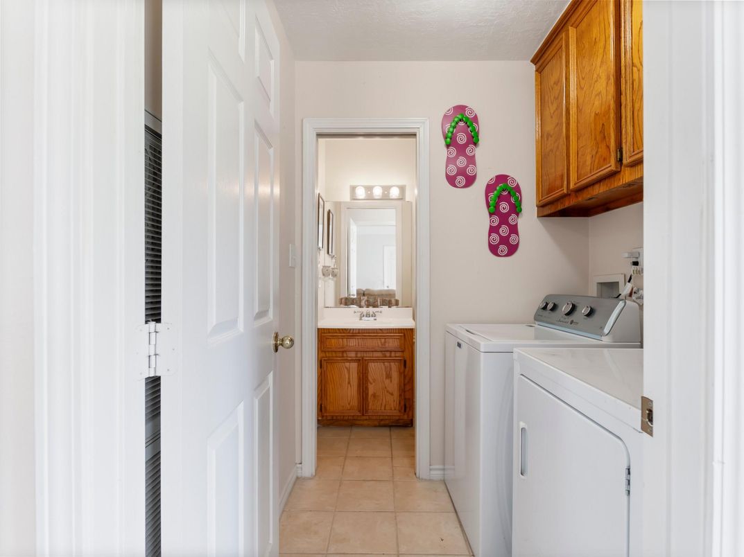 Interior, Washer