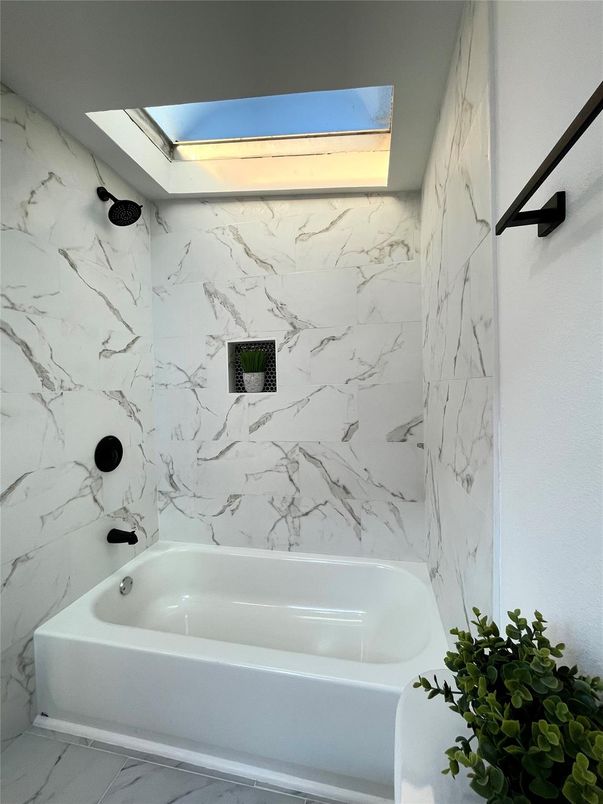 Bathroom, Interior, Marble, Marble Walls