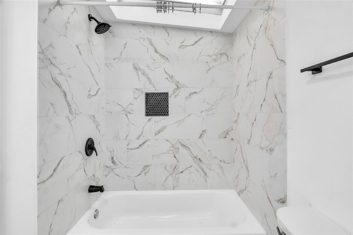 Bathroom, Interior, Marble Walls