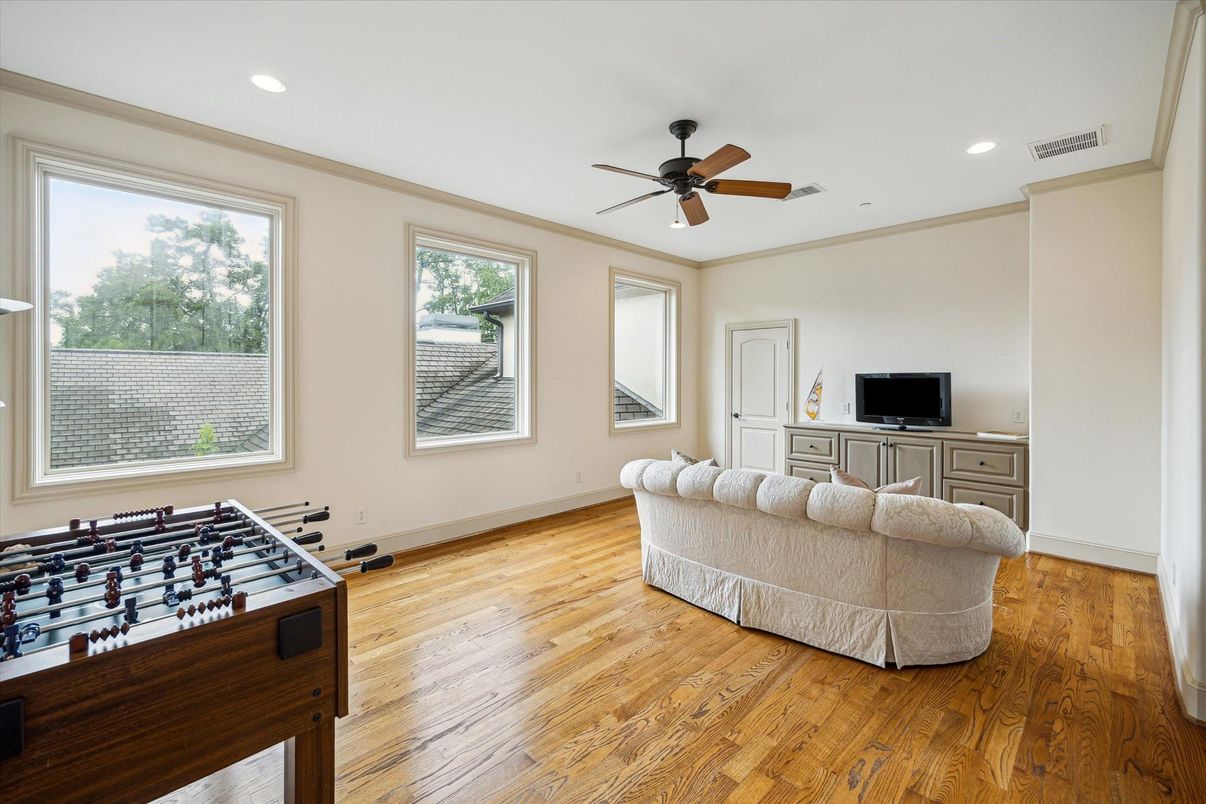 Game Room, Interior, Recessed Lighting, Wood Texture Flooring
