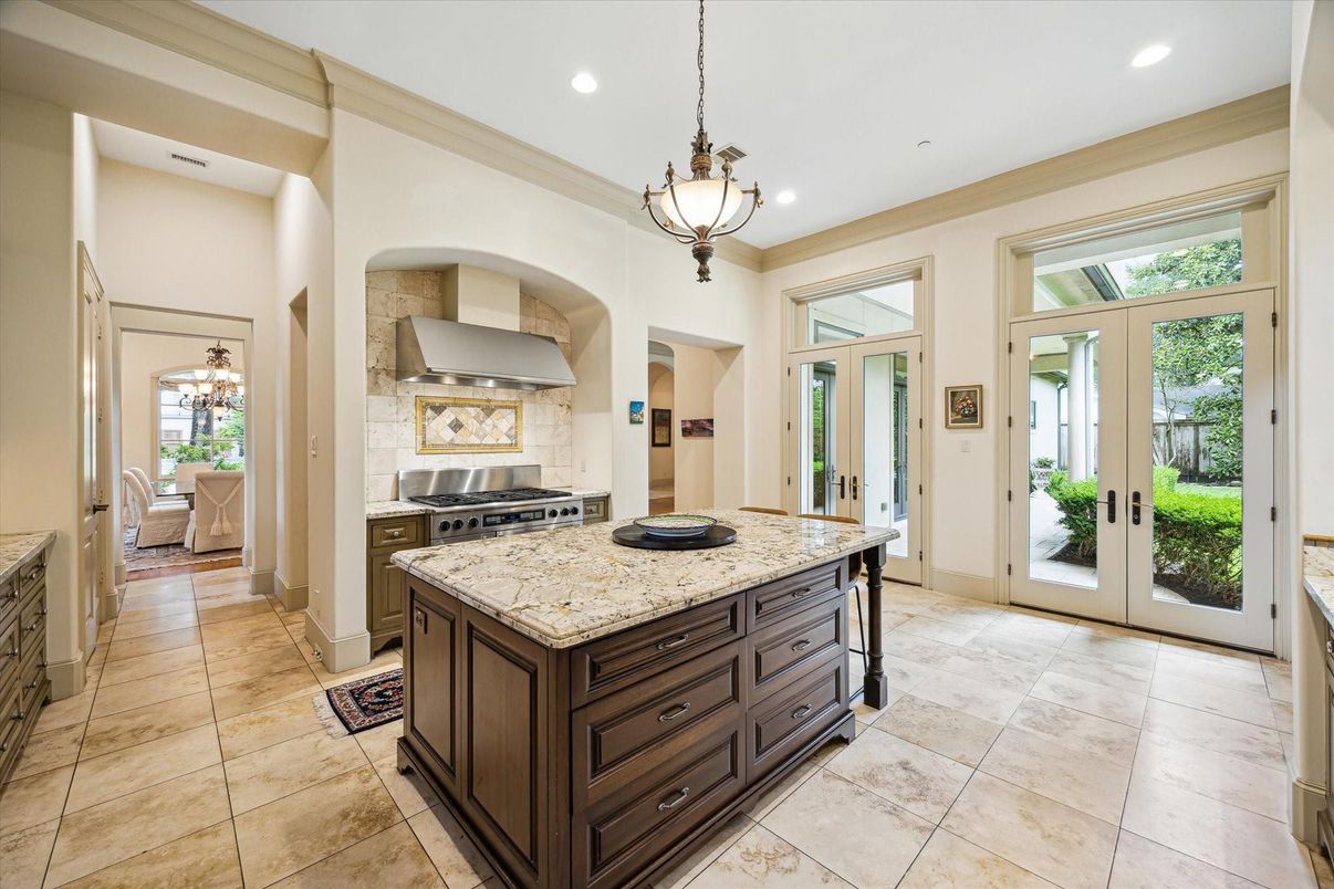 Interior, Kitchen, Pendant Lights, Recessed Lighting, Stainless Steel Appliances