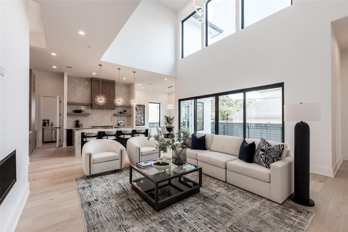 Dining room, Interior, Kitchen, Living room, Pendant Lights, Recessed Lighting, Wood Texture Flooring