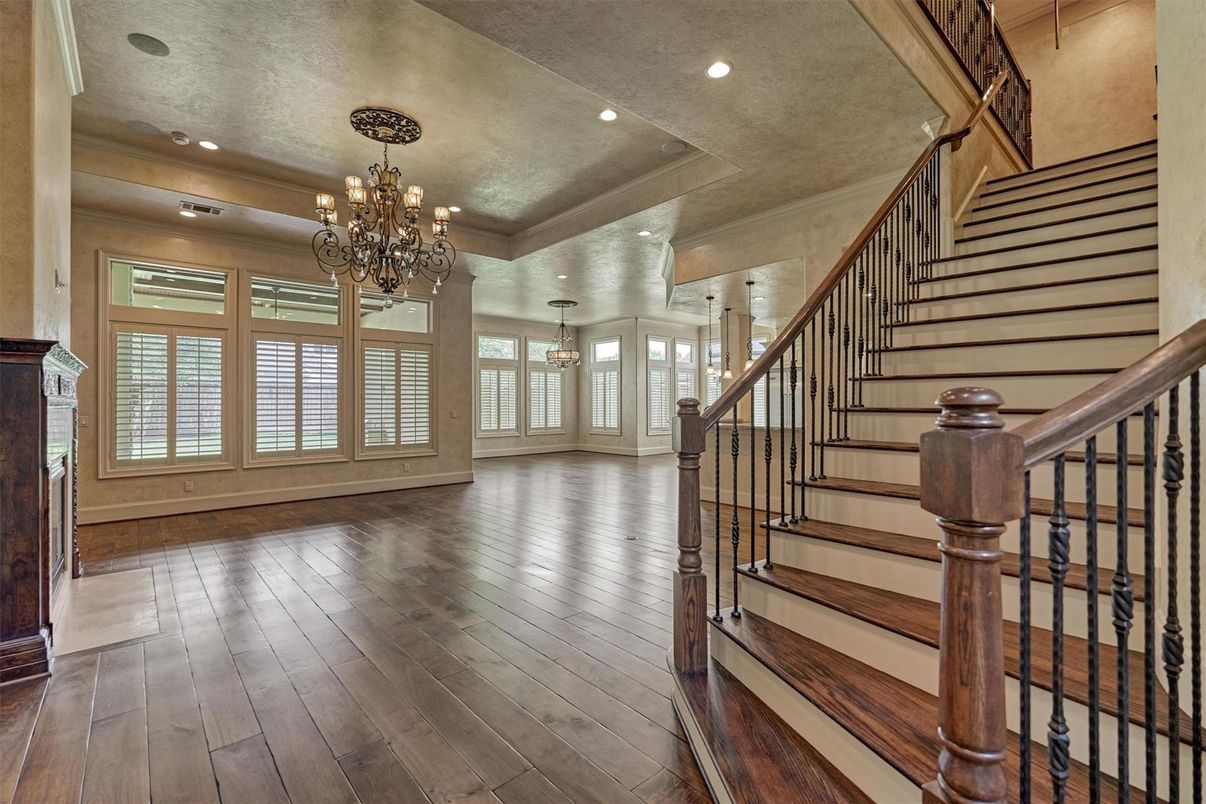 Chandelier, Interior, Recessed Lighting, Wood Texture Flooring