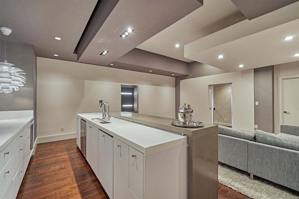 Interior, Kitchen, Recessed Lighting, Wood Texture Flooring