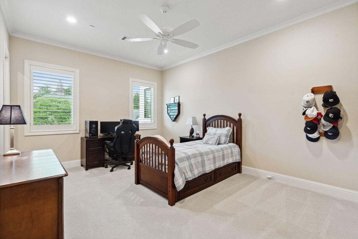 Bedroom, Home Office, Interior, Recessed Lighting