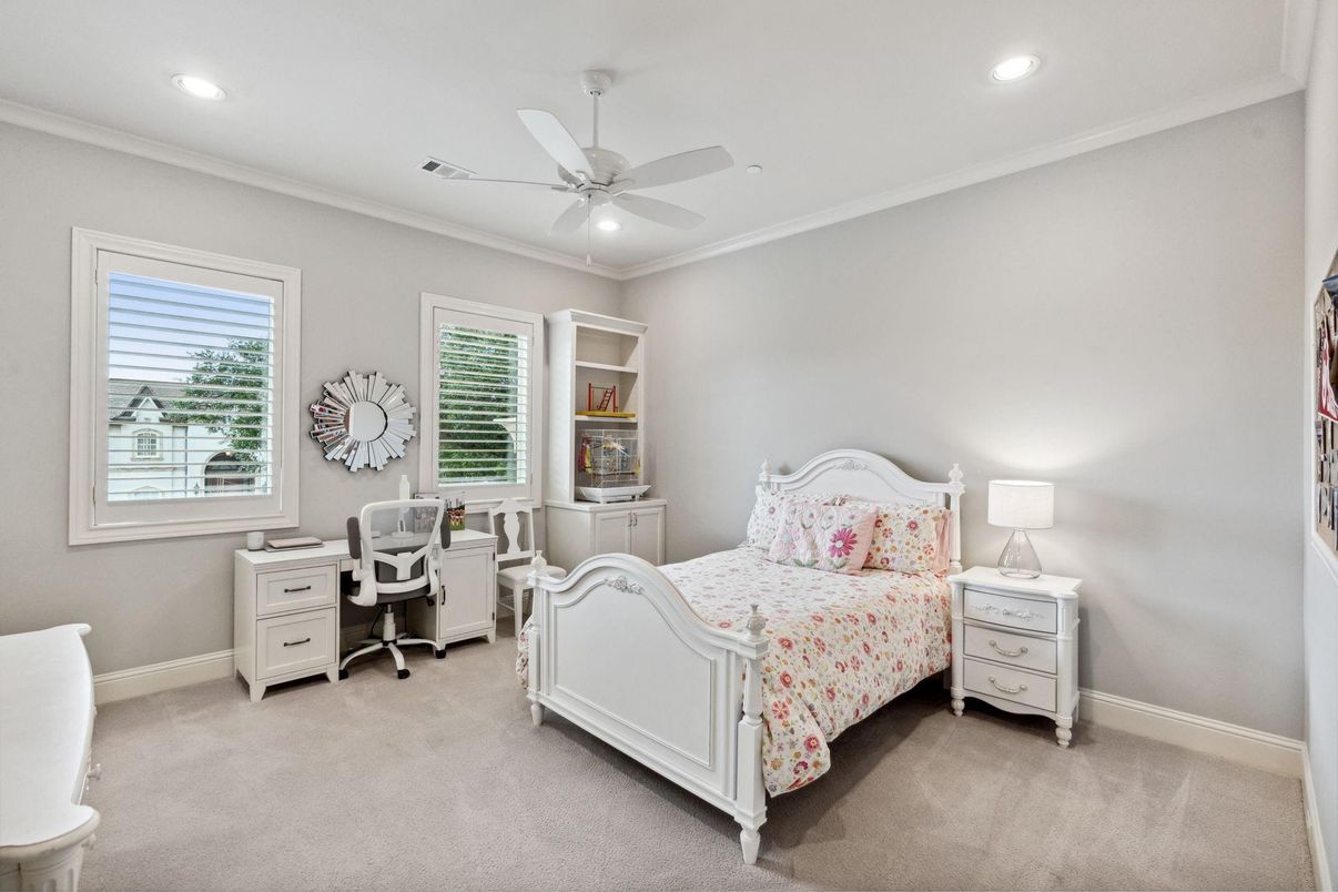 Bedroom, Home Office, Interior, Recessed Lighting