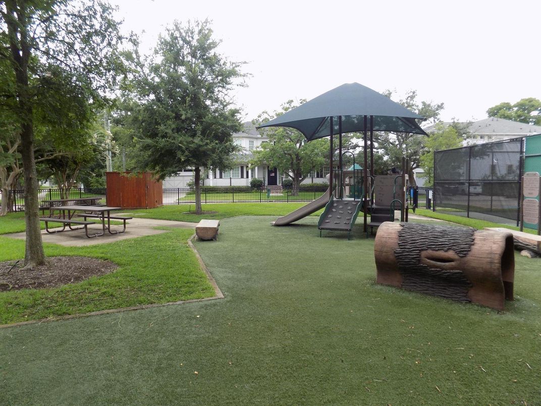 Backyard, Exterior, Playground