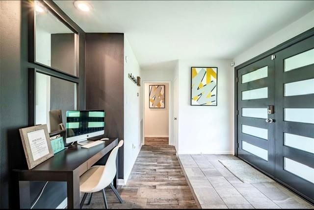 Home Office, Interior, Recessed Lighting, Wood Texture Flooring