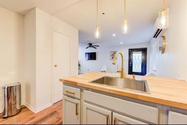 Interior, Kitchen, Pendant Lights, Recessed Lighting, Wood Texture Flooring