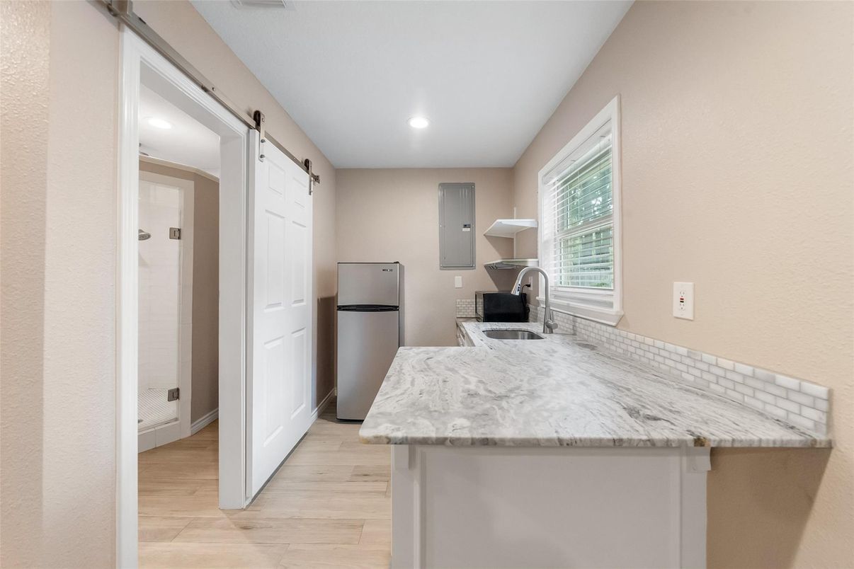 Interior, Kitchen, Recessed Lighting, Wood Texture Flooring