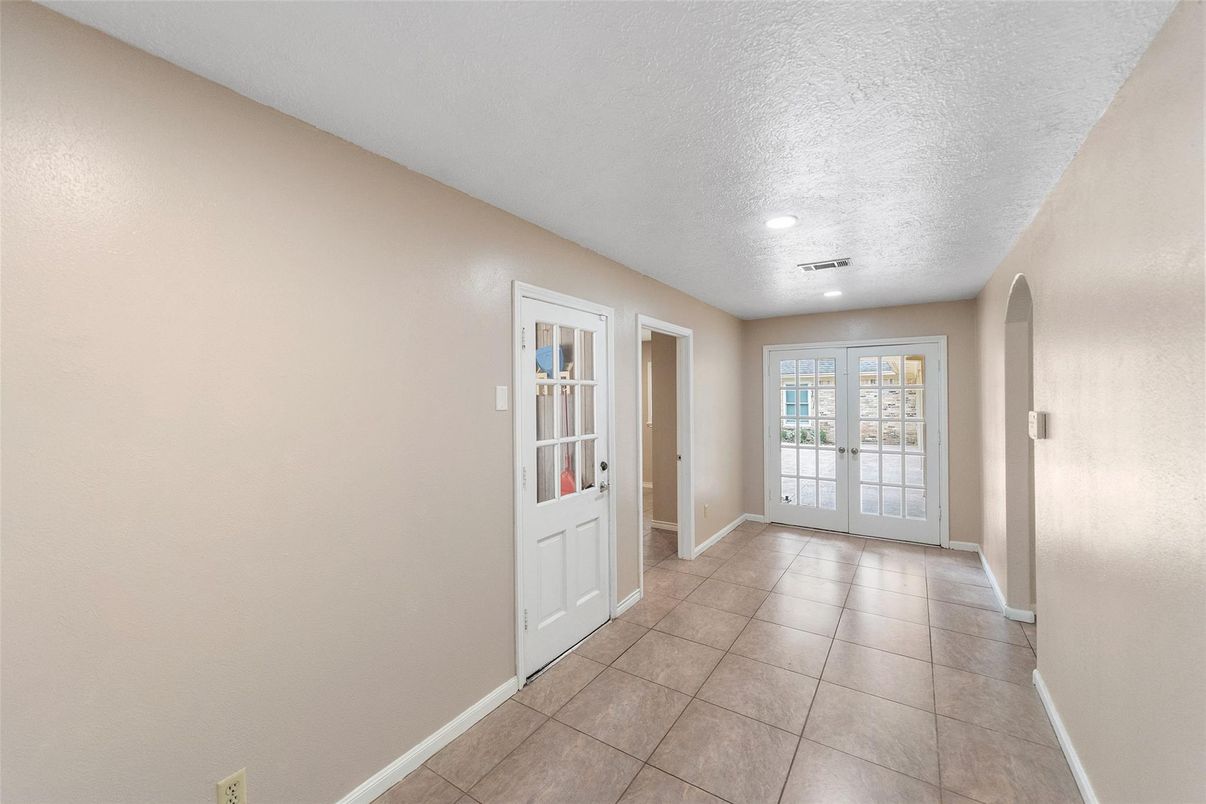 Interior, Recessed Lighting