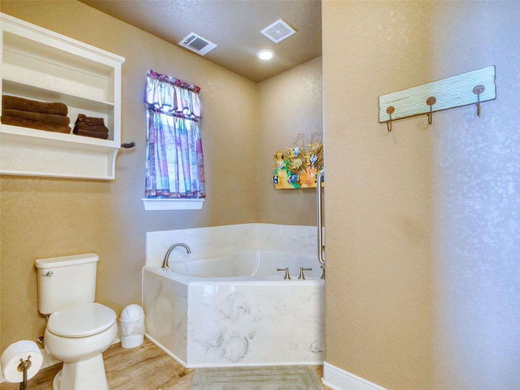 Bathroom, Interior, Recessed Lighting, Wood Texture Flooring