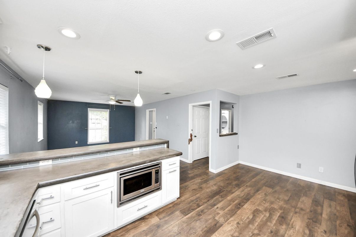 Empty room, Interior, Kitchen, Pendant Lights, Recessed Lighting, Wood Texture Flooring