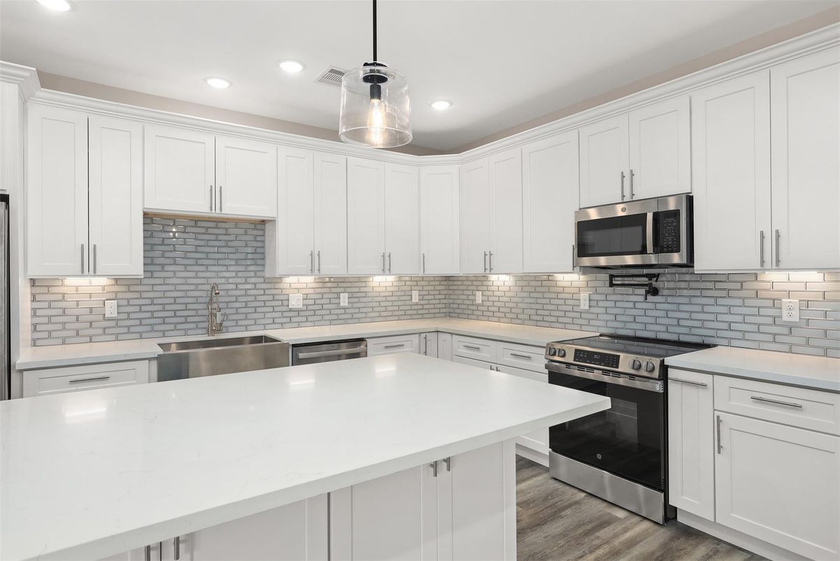 Interior, Kitchen, Pendant Lights, Recessed Lighting, Stainless Steel Appliances, Wood Texture Flooring